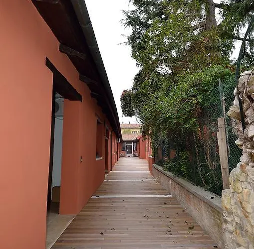 Blue Lagoon Apartment *